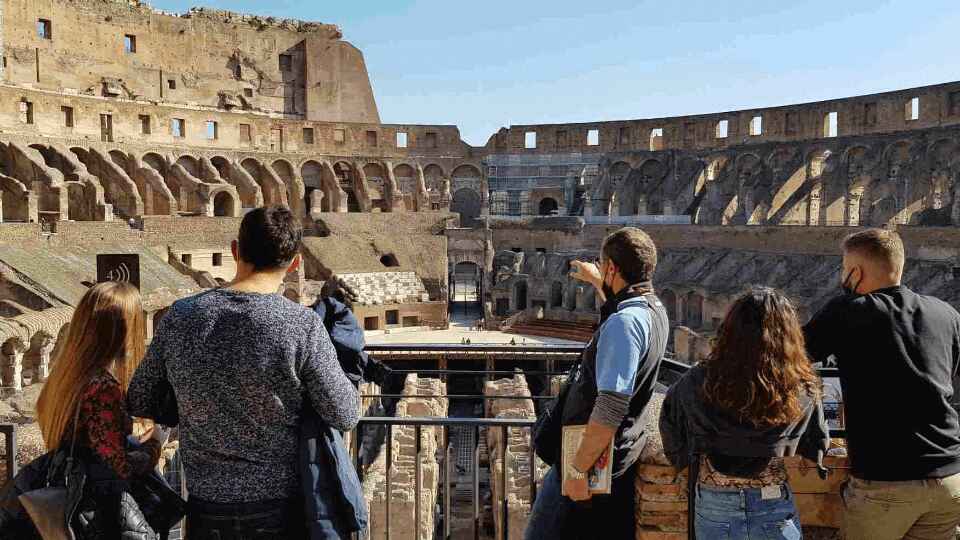 Skip the Line Colosseum, Roman Forum and Palatine Hill Tour