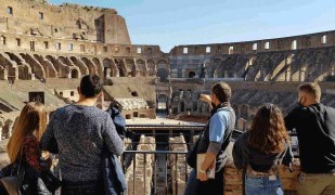 Skip the Line Colosseum, Roman Forum and Palatine Hill Tour