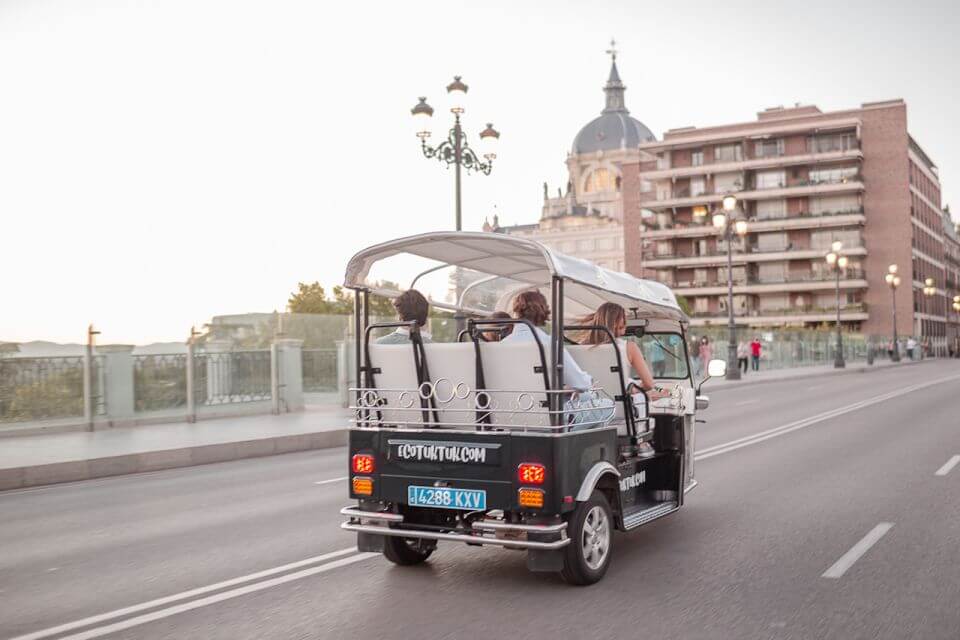 Madrid: Private City Tour by Eco Tuk Tuk