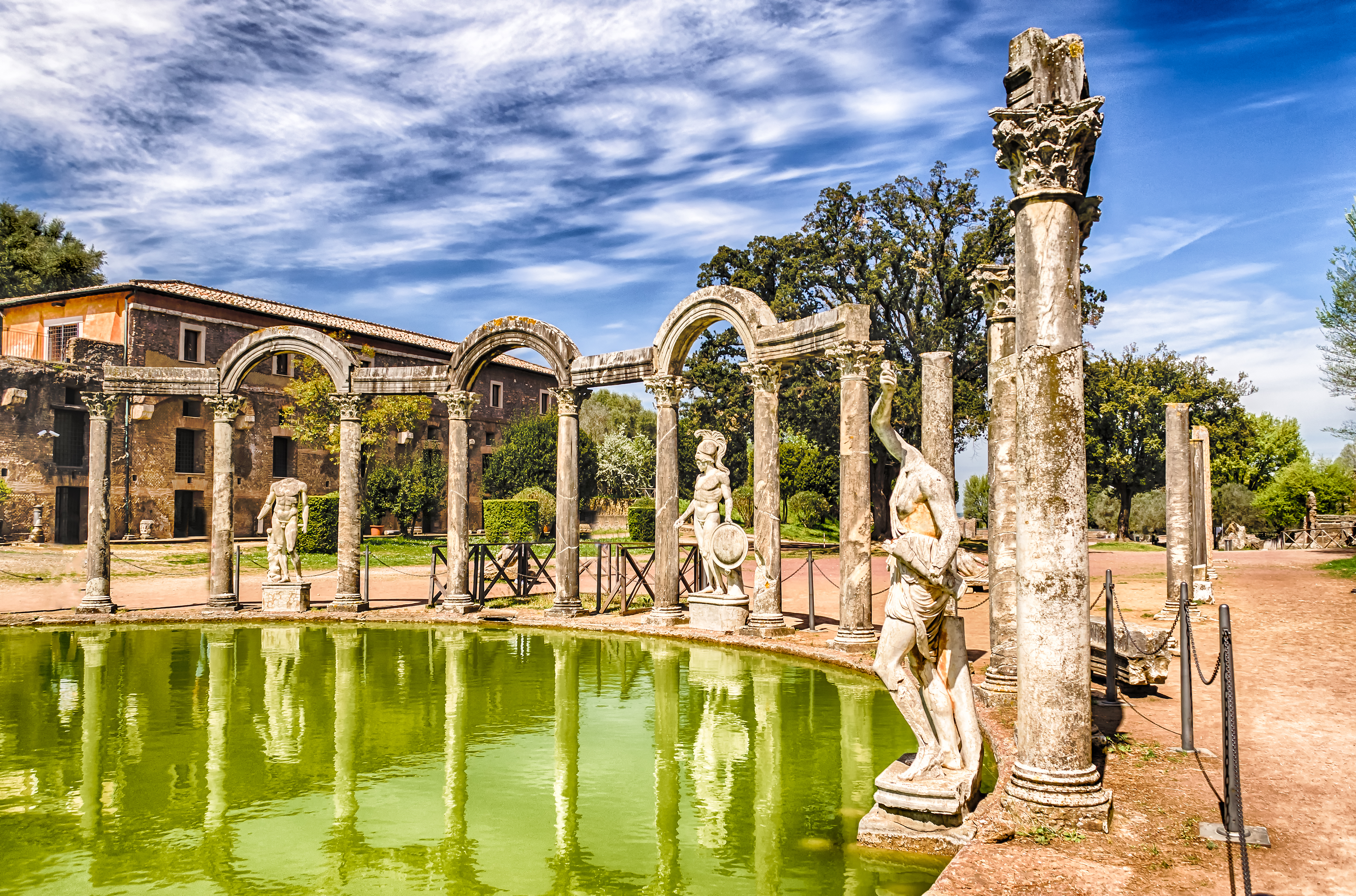 Tivoli Tour in Rome, Italy