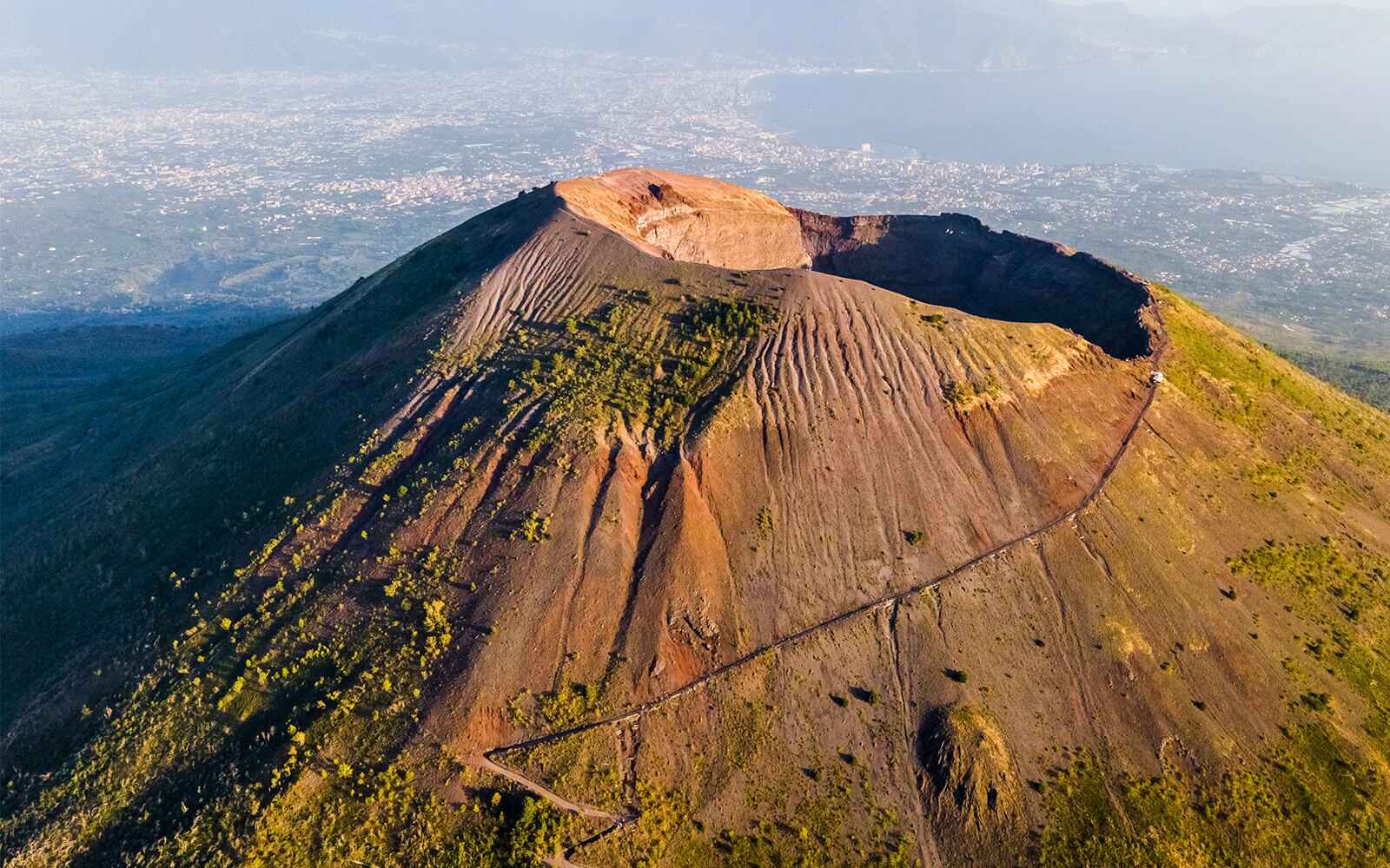 Unveiling the Majesty of Mount Vesuvius: A Traveler's Guide