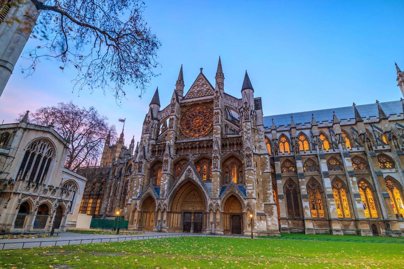 Twilight view of Westminister Abbey cathedral in London, United Kingdom