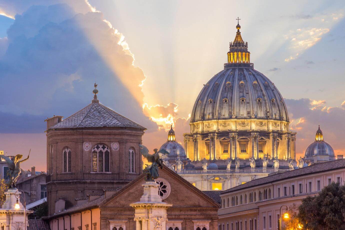 8 Amazing Facts about Saint Peters Basilica